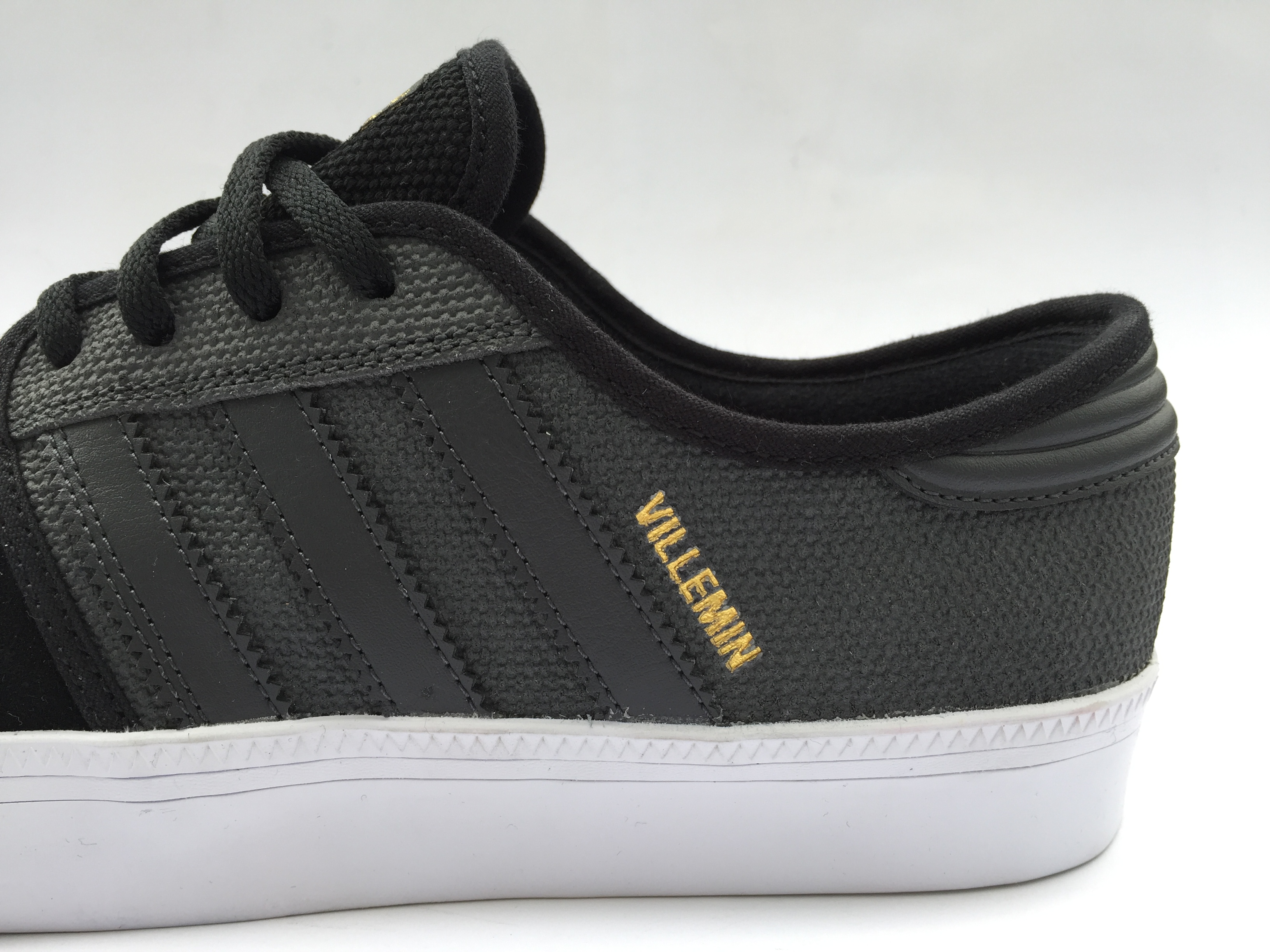 Skateboarding Villemin Weartested - detailed skate shoe reviews